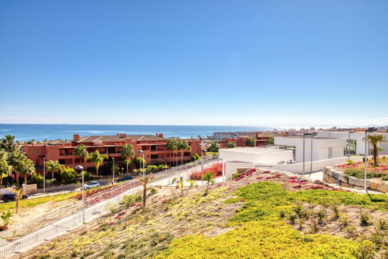 Newly Constructed 2 Bed Apartment With Sea Views Casares Εξωτερικό φωτογραφία