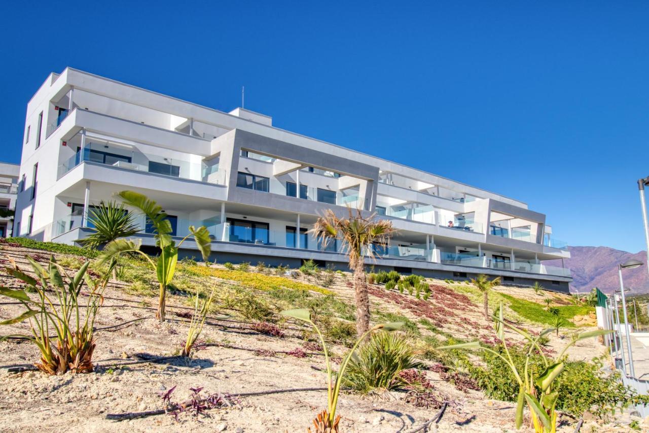 Newly Constructed 2 Bed Apartment With Sea Views Casares Εξωτερικό φωτογραφία